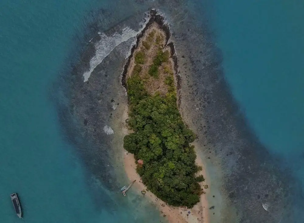 Pulau merak kecil