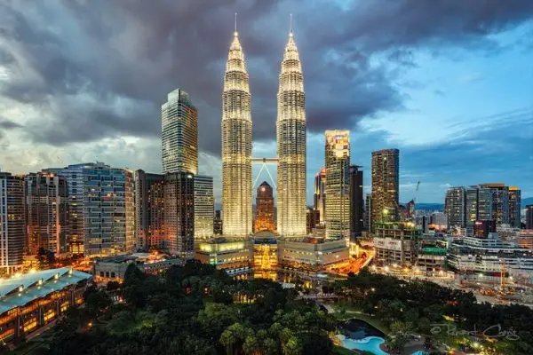 Paket Wisata Malaysia 3 Hari 2 Malam